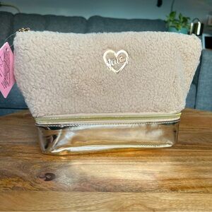Juicy Couture cosmetic bag. Cream Sherpa with gold. Pink lining.